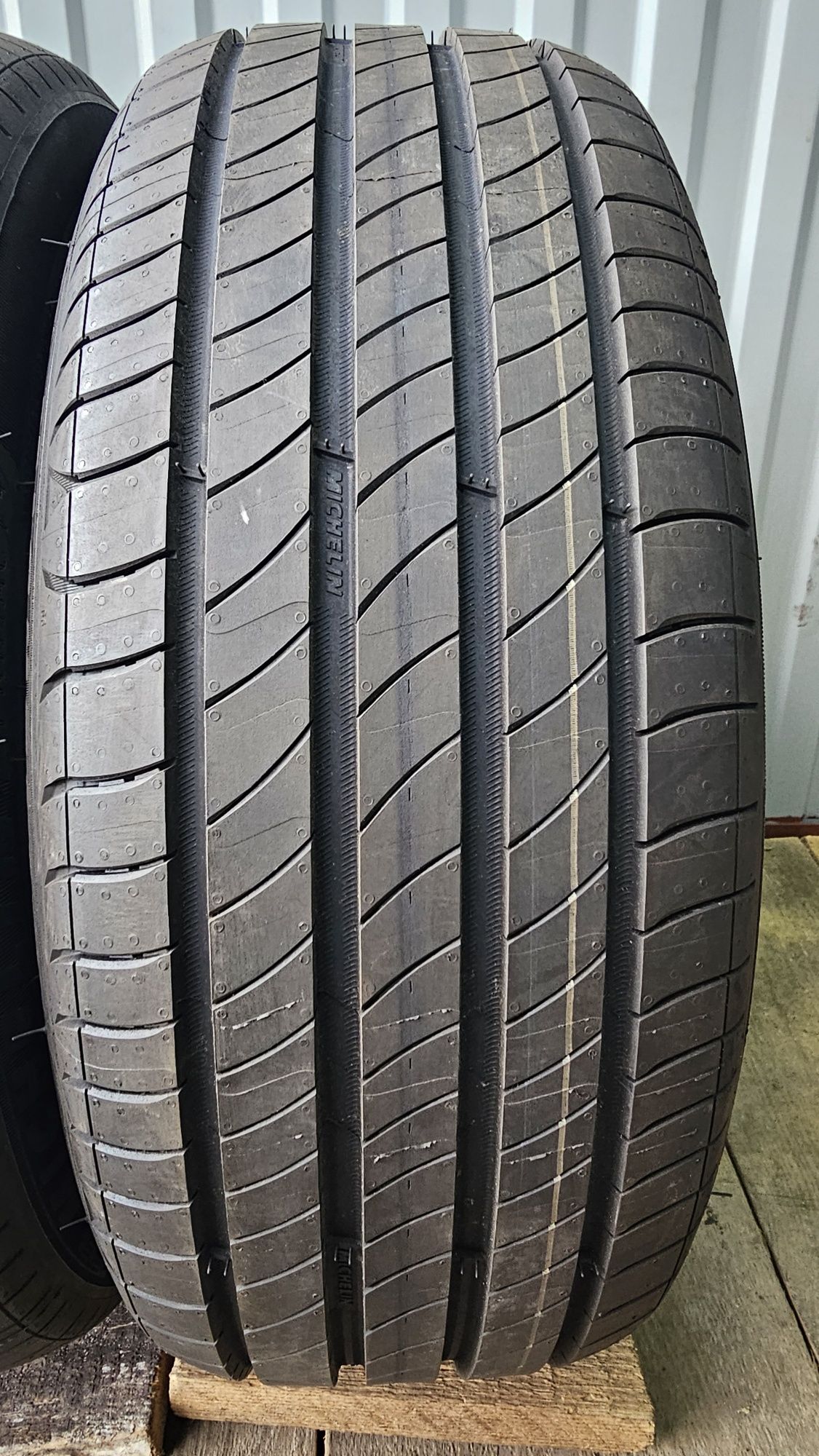 Smart Michelin Primacy 4 E 185/50r16 81H_205/45r16 83H