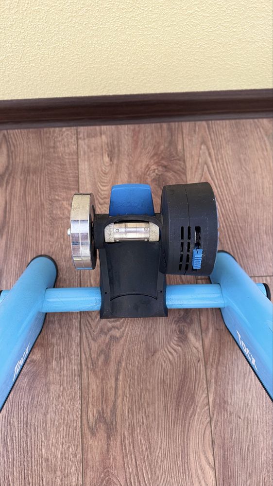 Велотренажер Tacx Boost Trainer | велостанок
