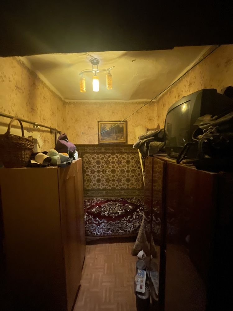 Центр 2к часть Дома 15000$
