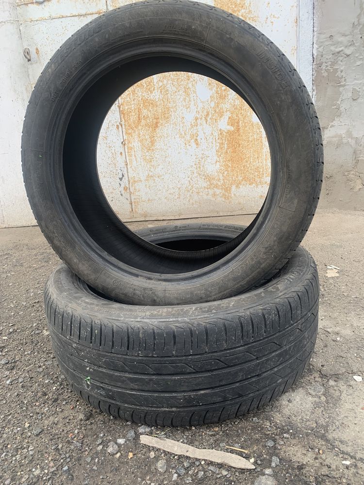 Bridgestone 225/45 r 17 пара покрышк