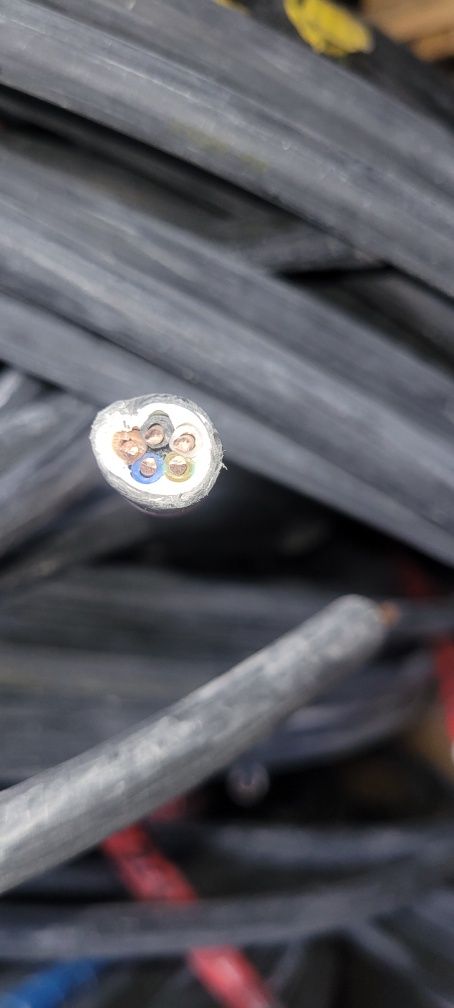 Przewody kable zewnętrzne przemysłowe 3x2.5 5x2.5 3x1.5