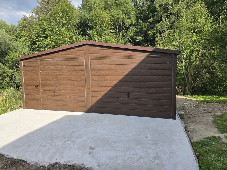 Garaz blaszak Drewnopodobny