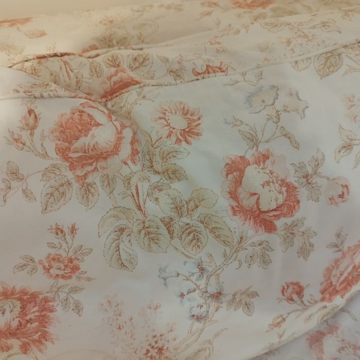 Kanapa Sofa z funkcją spania kwiaty róże angielskie IDEALNA EKTORP