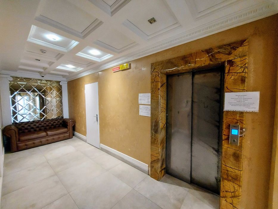 Продам 1к з дорогим ремонтом! +балкон-тераса! Нова Англія/Новая Англия