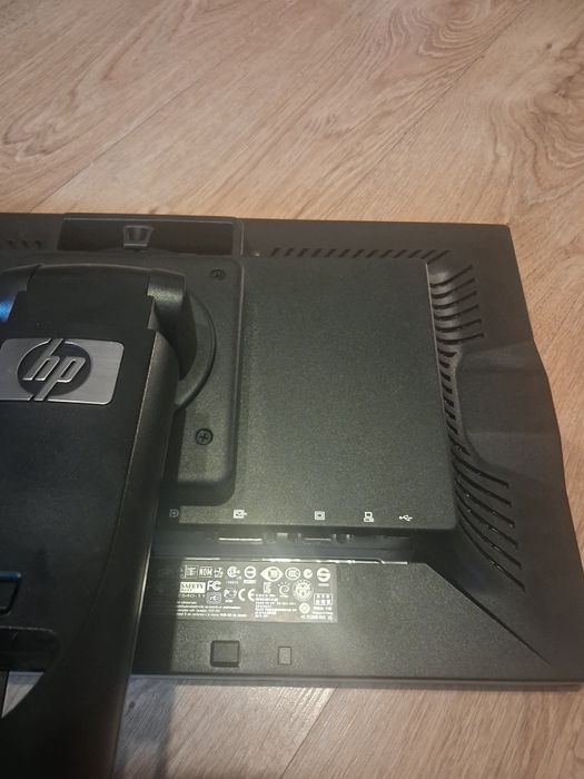 Monitor HP wymiar 50 /30