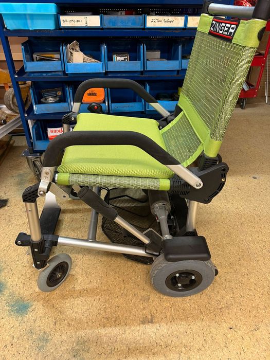 Sprzedam elektryczny wózek inwalidzki Zinger