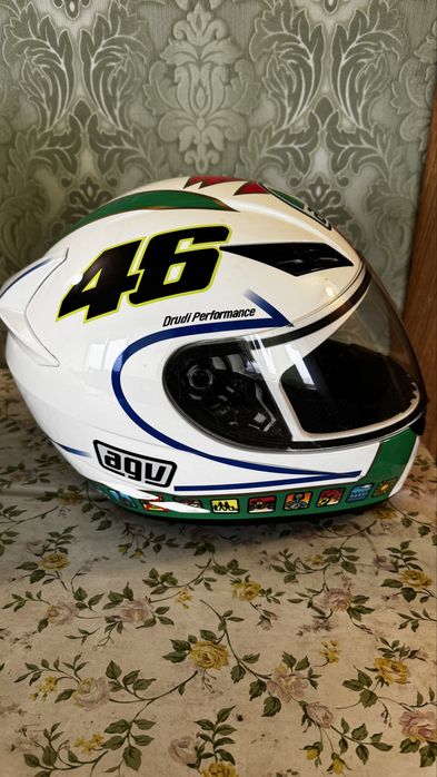 Шлем agv k-3. Как новый.