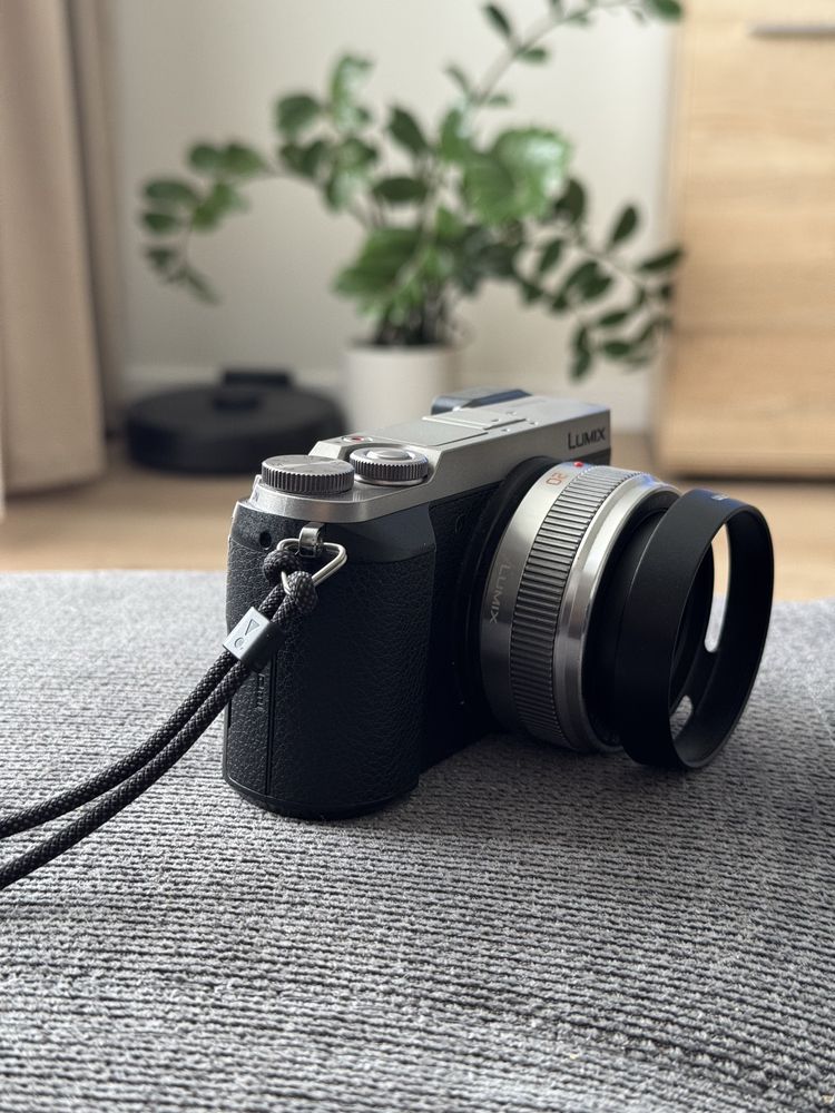 Lumix gx80 + Panasonic 20mm 1.7 обʼєктив