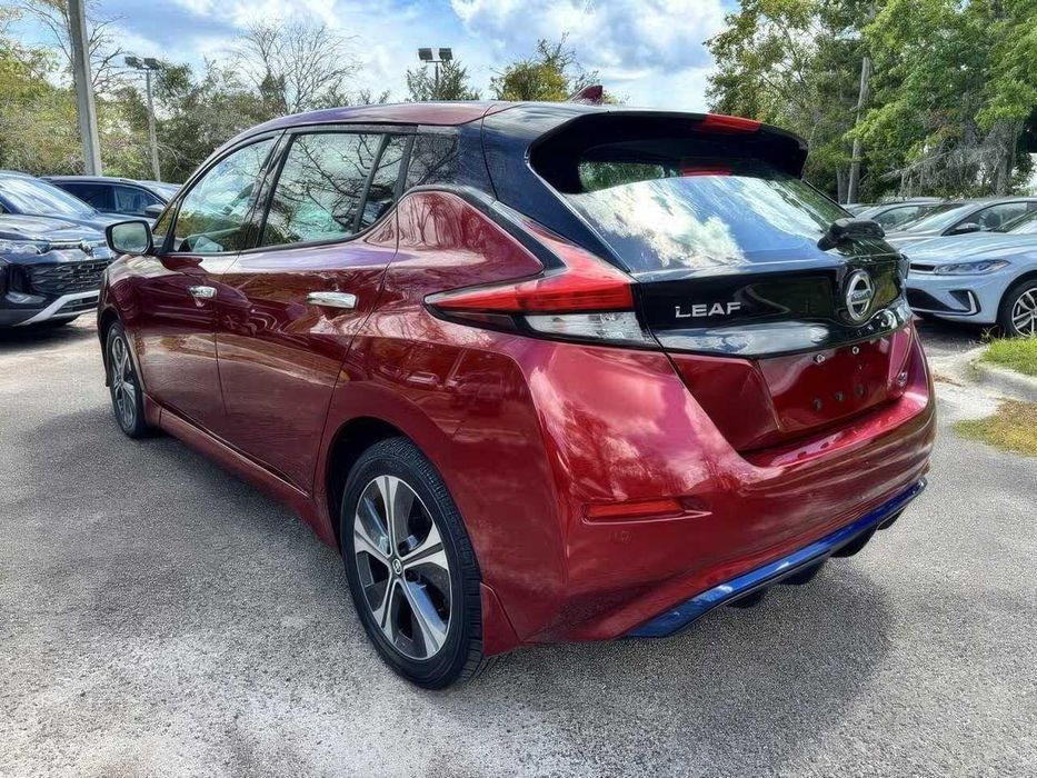 Nissan LEAF SL Plus      2020