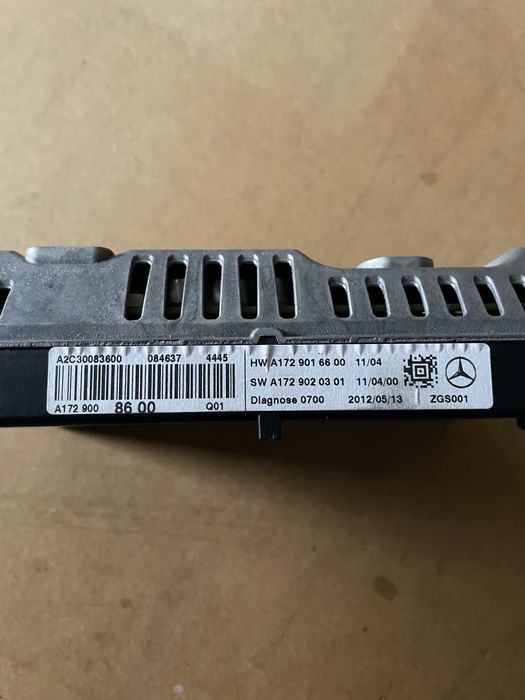 Wyswietlacz ekran Radia Navi Mercedes E klasa w207 w212 cls w218