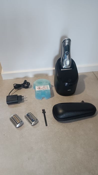 Golarka Braun Series 9 CC z Bazą czyszczącą - Komplet z akcesoriami!