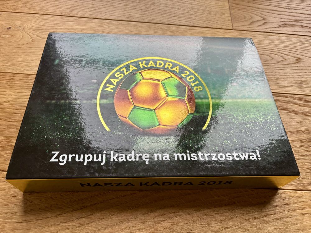 Karty pilkarskie KOLEKCJA + Gratis