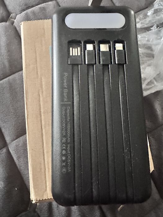 Павербанк Power bank 4 роз'єми I-Battery 100000 mAh 1,2кг