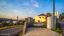 Moradia T2, Isolada, em terreno murado, Gravanço, Águeda