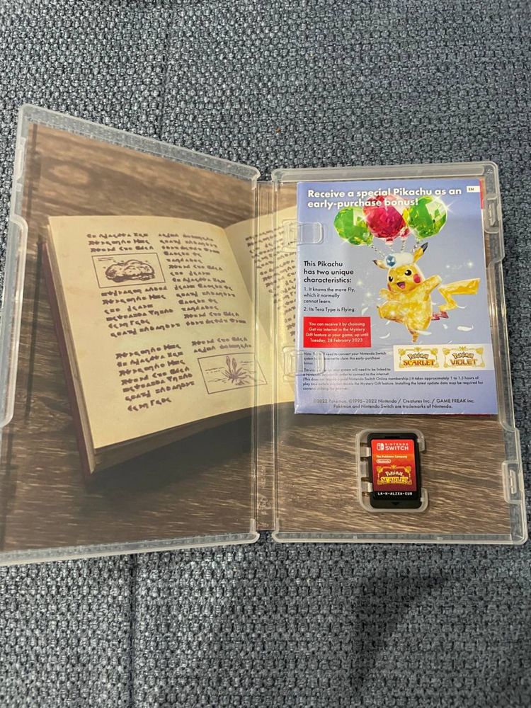 Nintendo switch Pokemon Scarlet