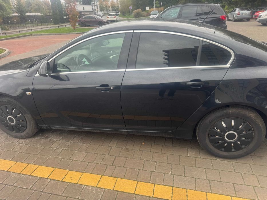 Опель Інсігнія перший власник