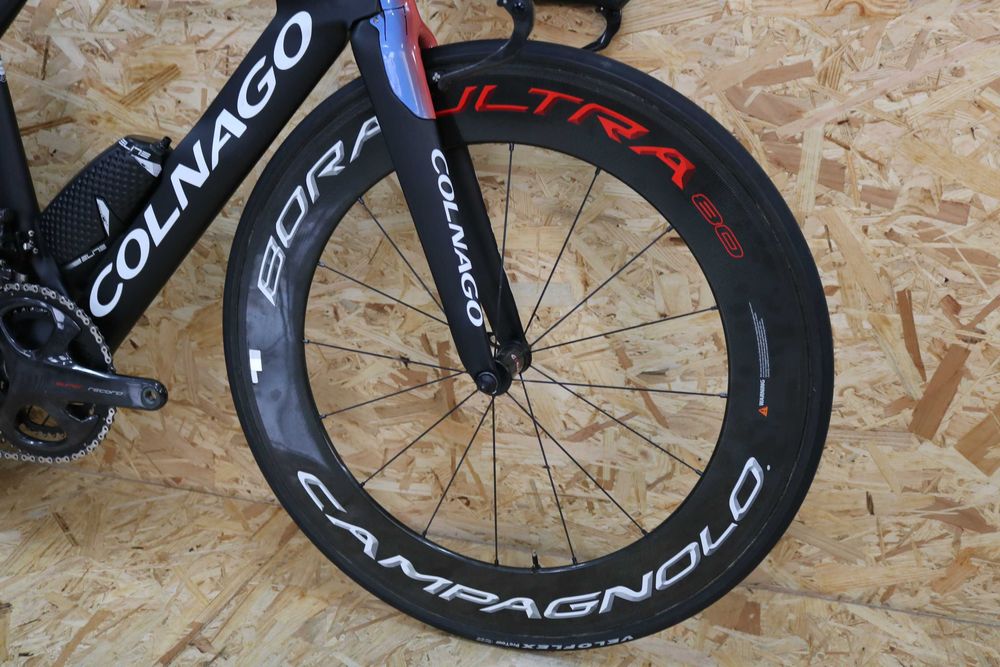 Bicicleta Triatlo/TT Colnago K-One topo de gama