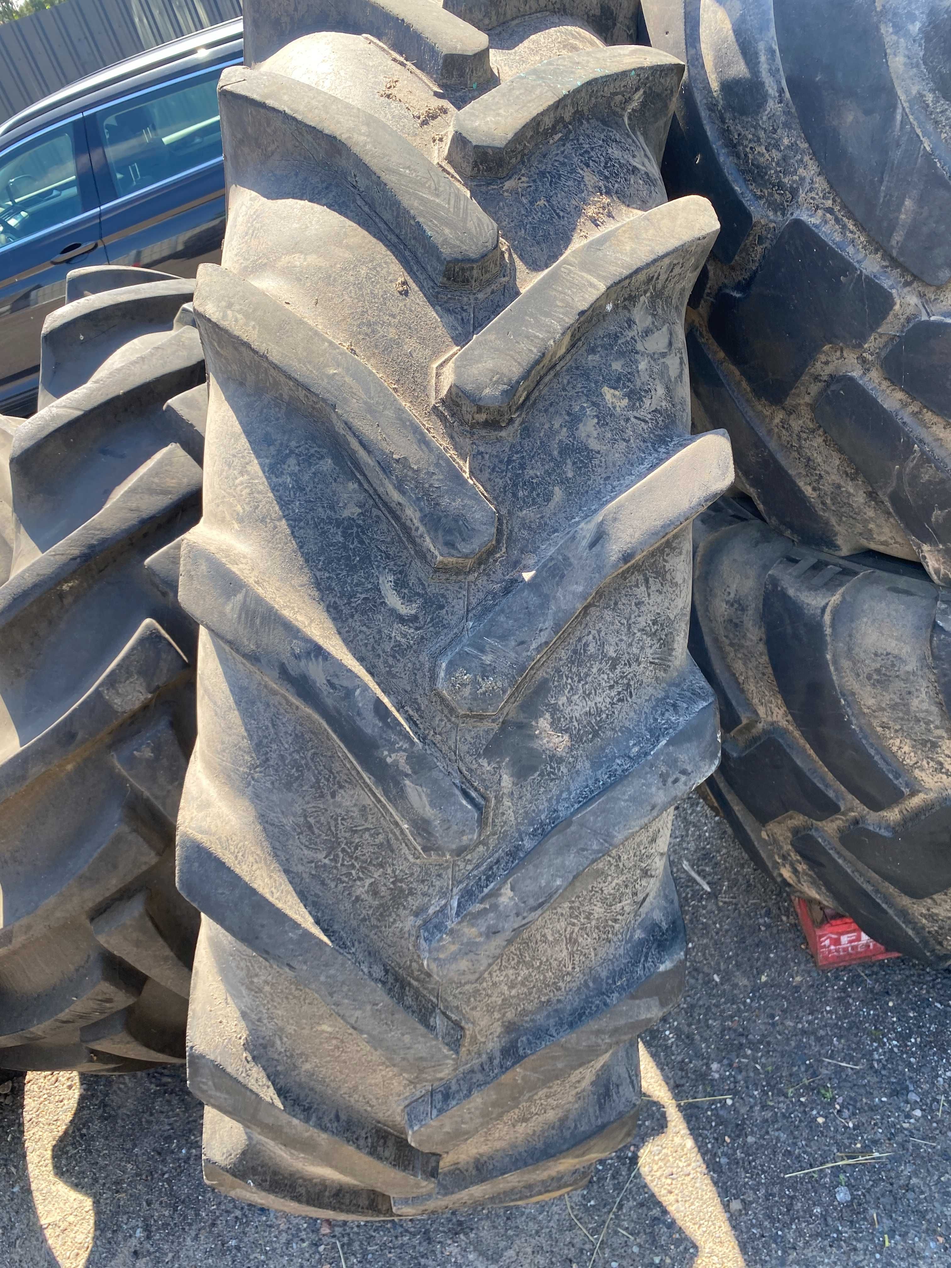 18.4r38 Uniroyal