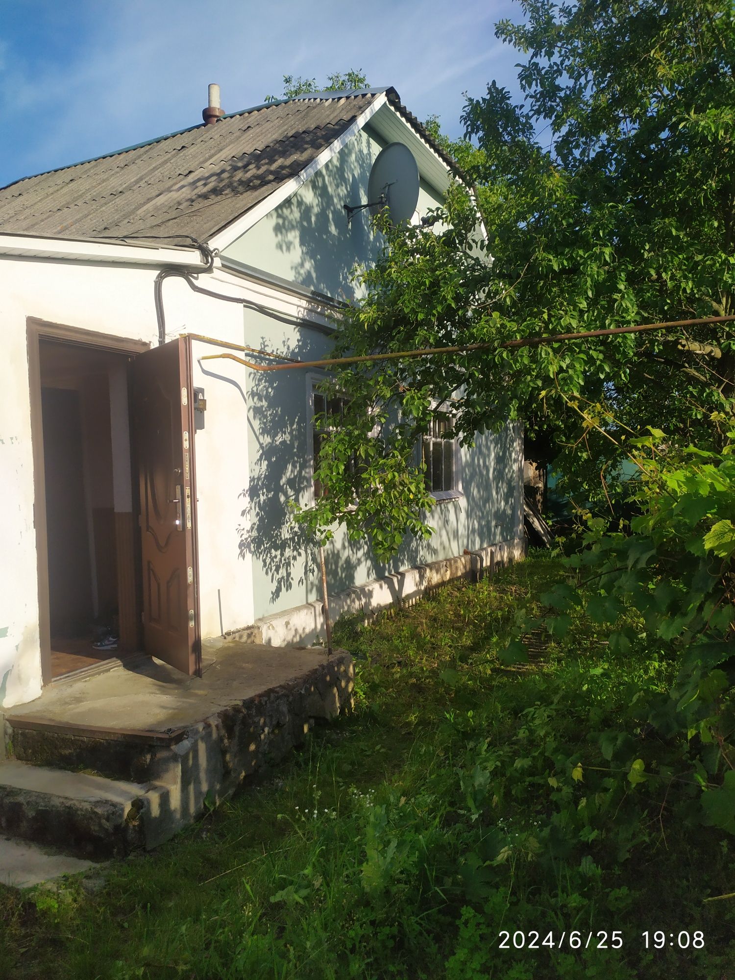 Продається будинок ( Коростень -Подідьський )