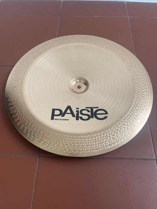 Talerz perkusyjny Paiste pst5 18” china perkusja blacha