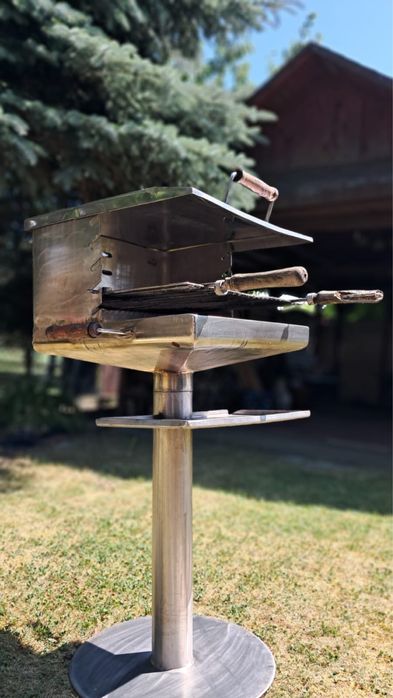 Grill z stali nierdzewnej