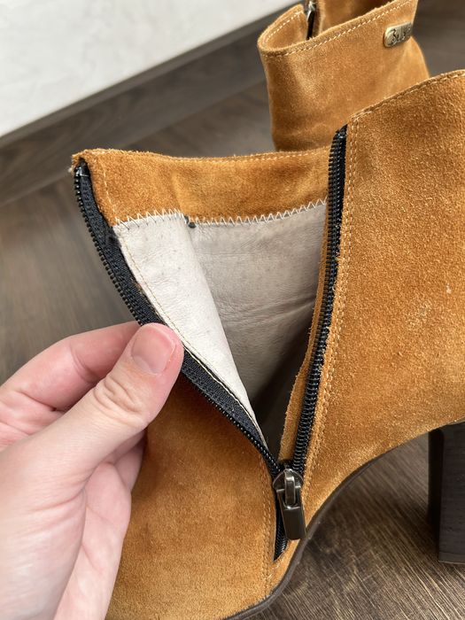 Замшеві жіночі ботінки Belali