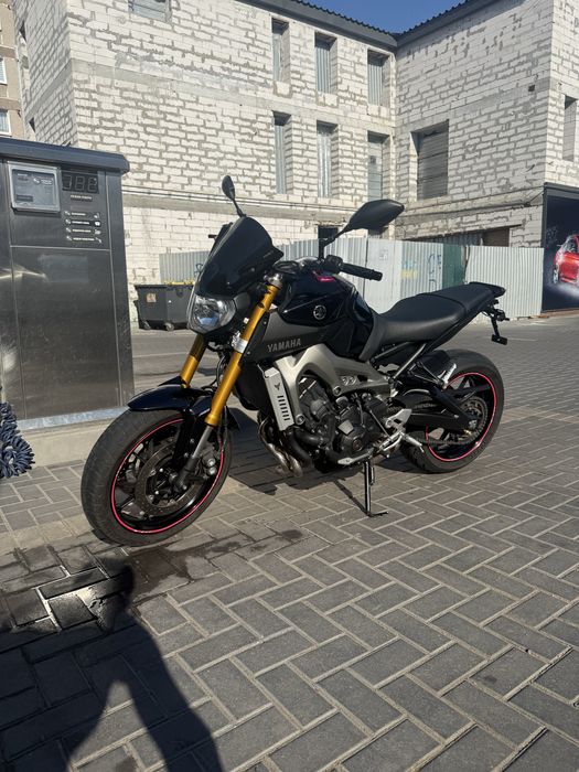 Yamaha MT-09 900