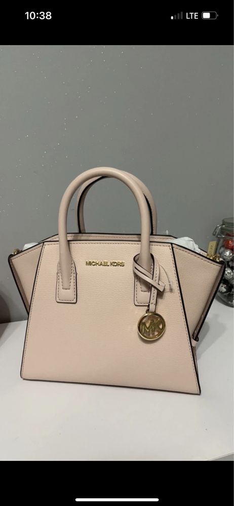 Torebka Michael Kors różowa z paskiem