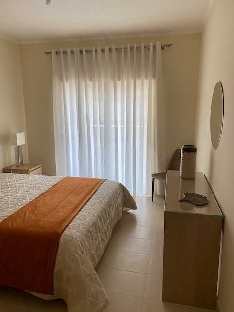 Apartamento T2 em Conceição e Cabanas de Tavira com piscina