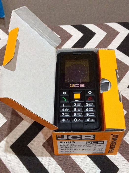 Телефон JCB защіта ip67