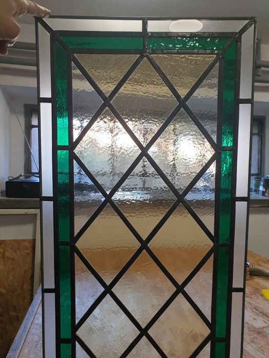 Witraż z karo składany w ołowiu