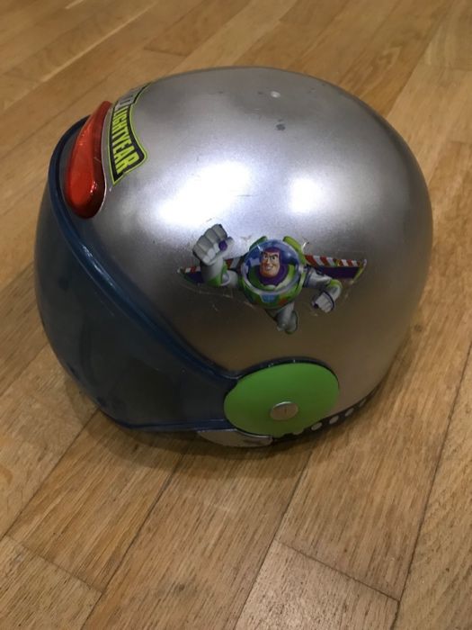 Шлем Базза (История игрушек) Buzz Lighteyar Helmet