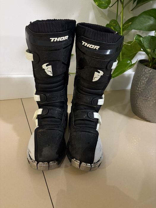 Buty cross Thor r.36