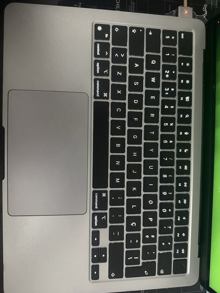 Macbook air m2 c/fatura e acessorios