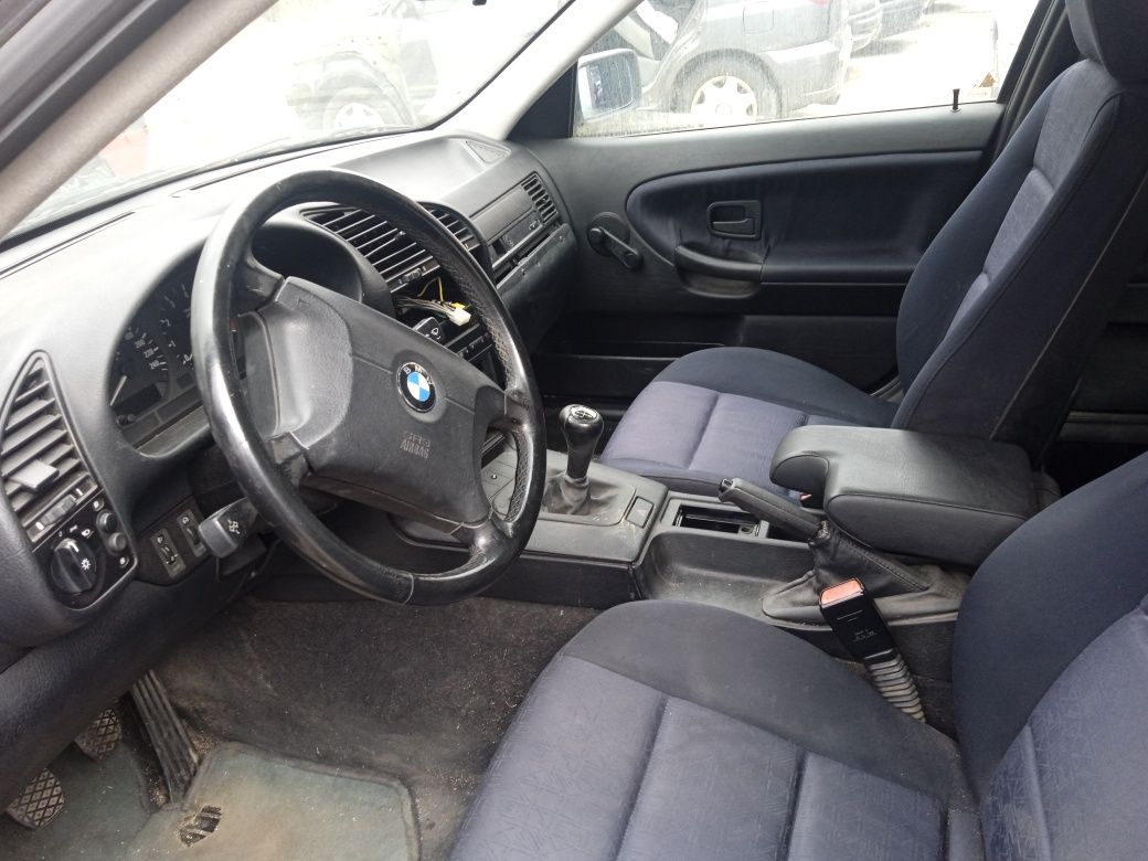 BMW  E36 316 i peças