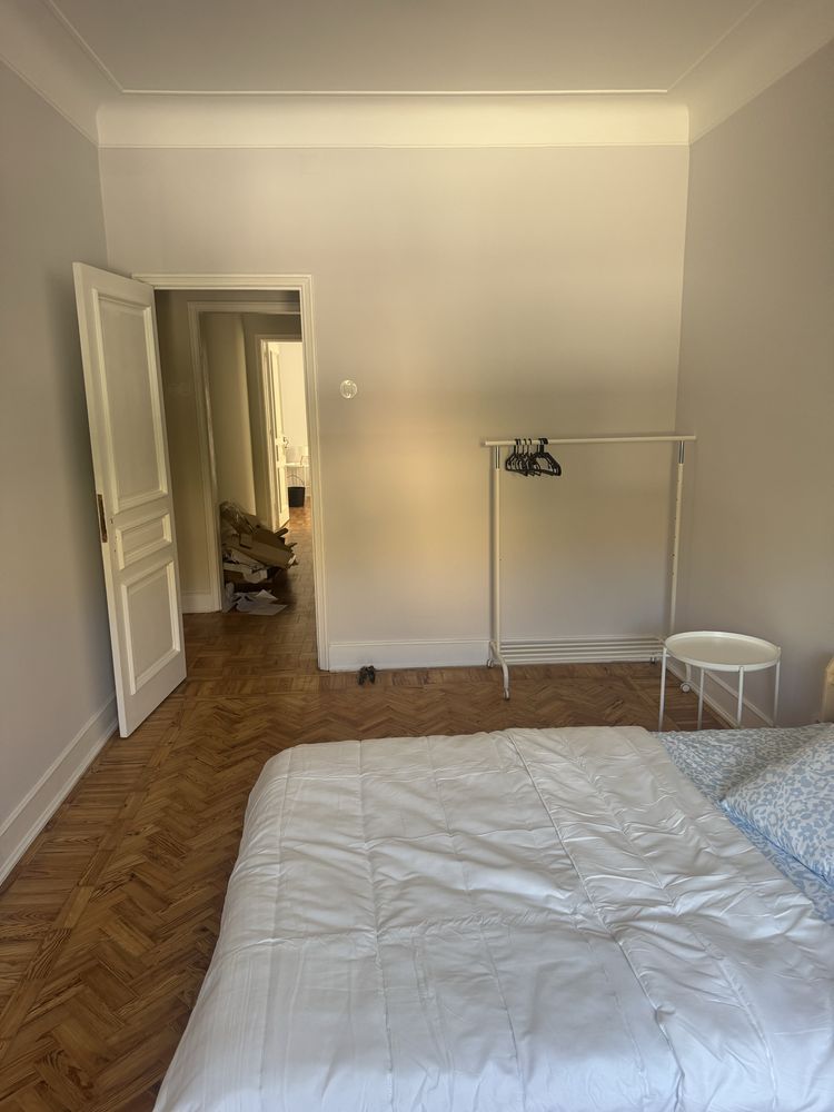 Quarto grande para casal