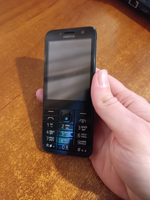 Новий телефон Nokia 230 Dual sim