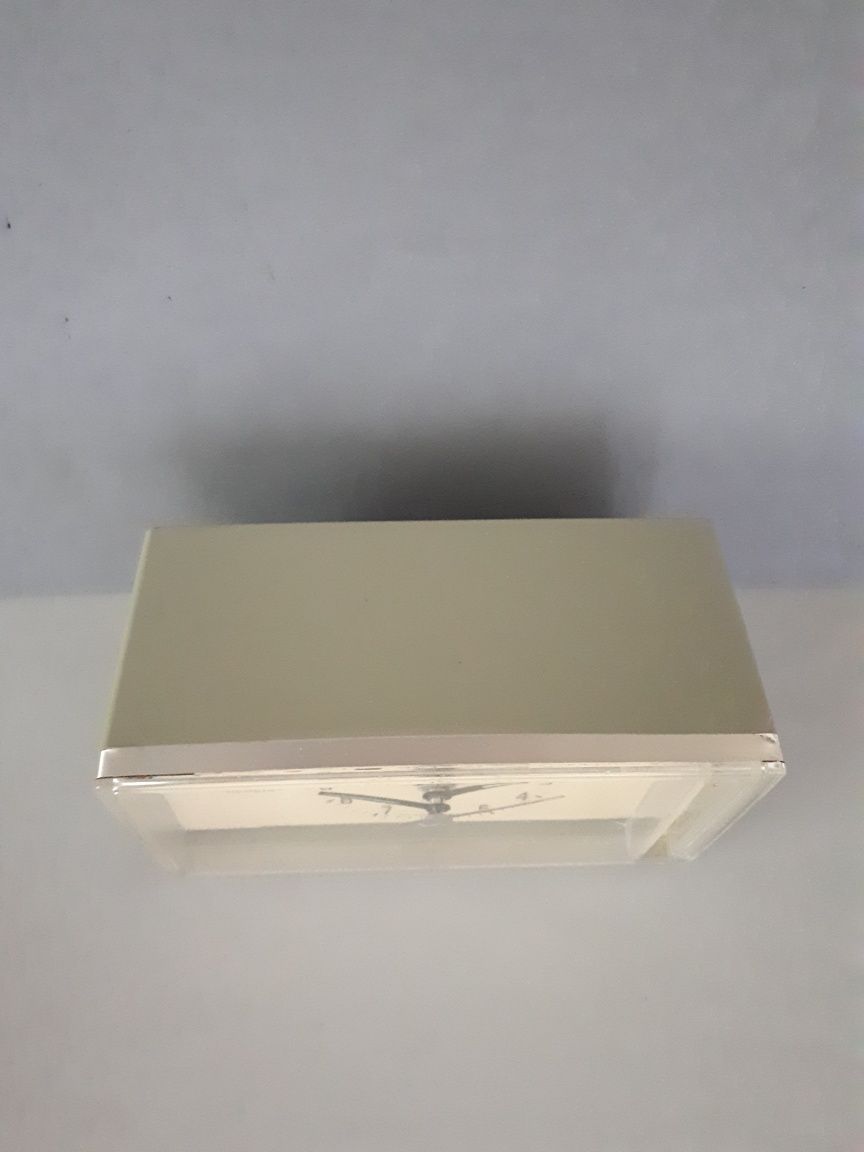Diehl mini clock niemiecki budzik