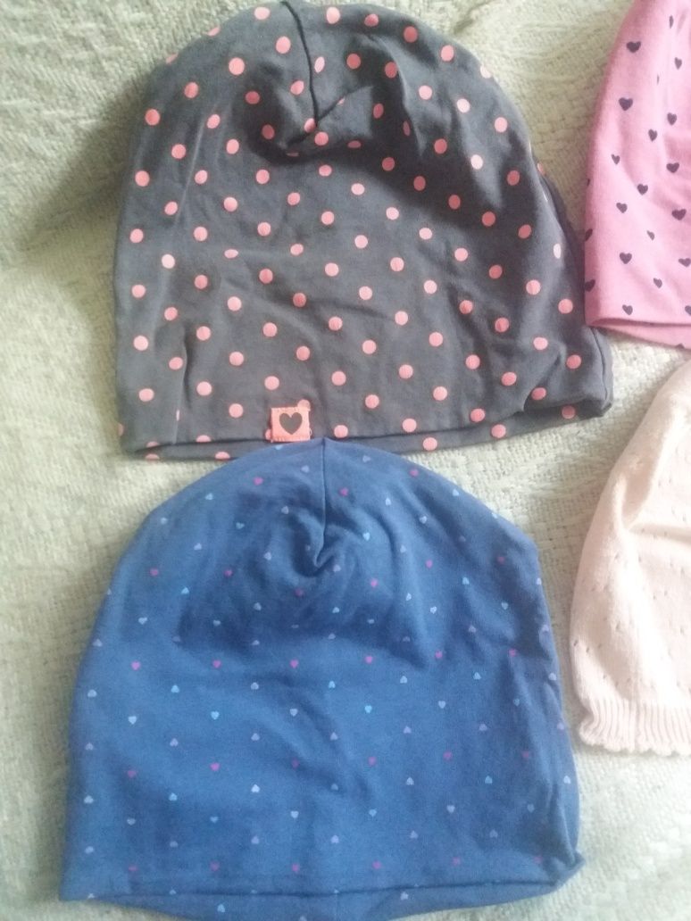 Kolorowy zestaw czapki kominy rękawiczki dla dziewczynki 4 - 8 lat