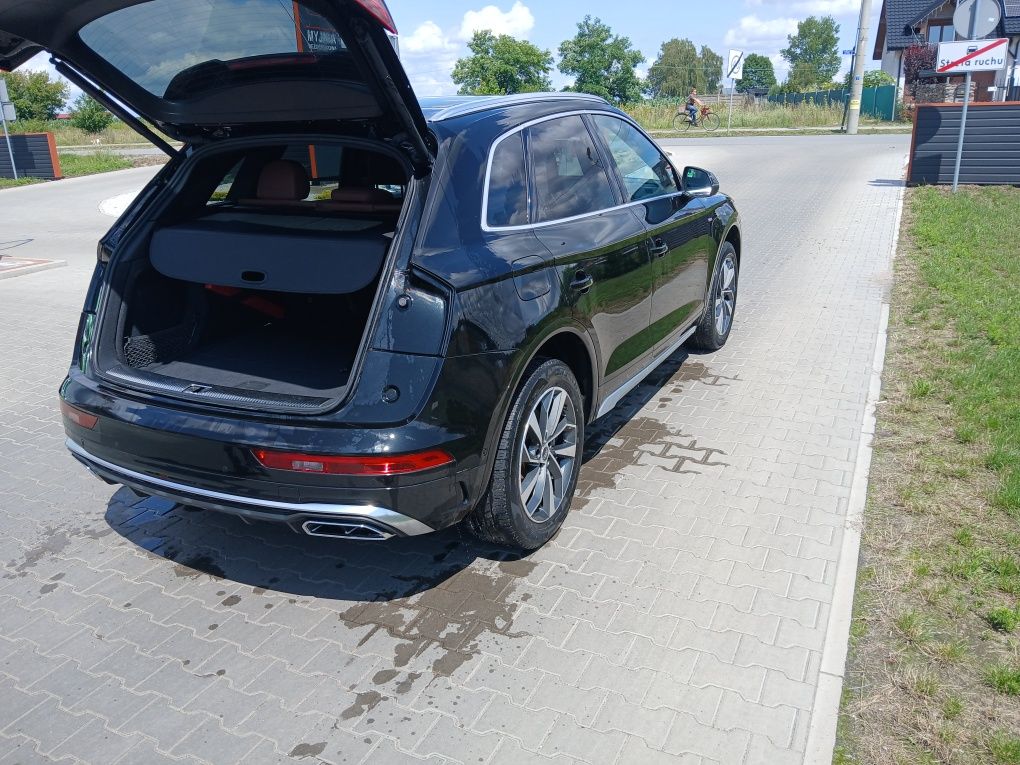 Sprzedam Audi Q5 S-line