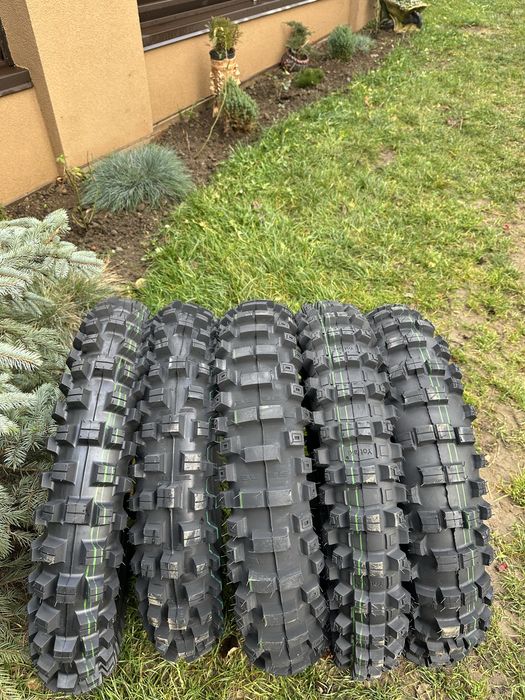 Продам Резину 18 Нові