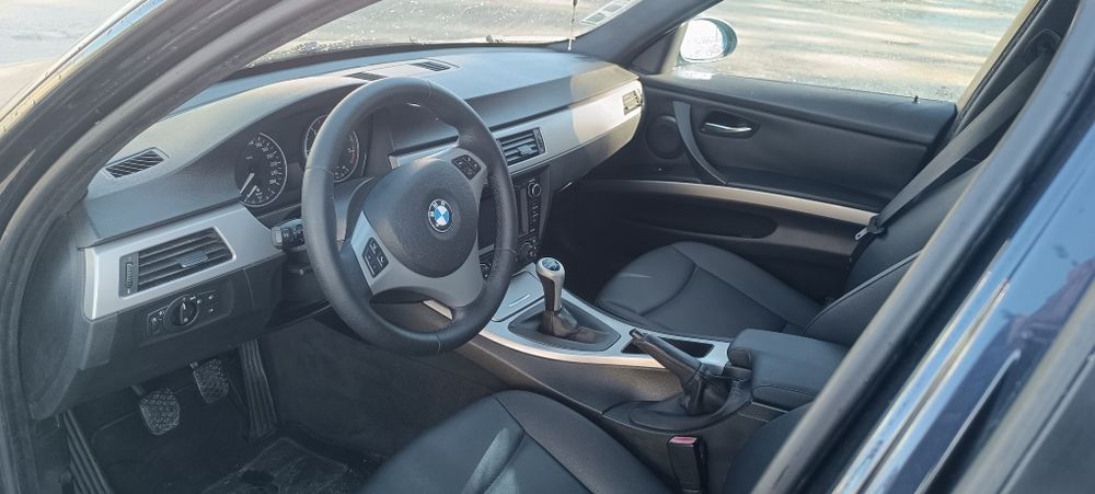 Vendo BMW 320d e91