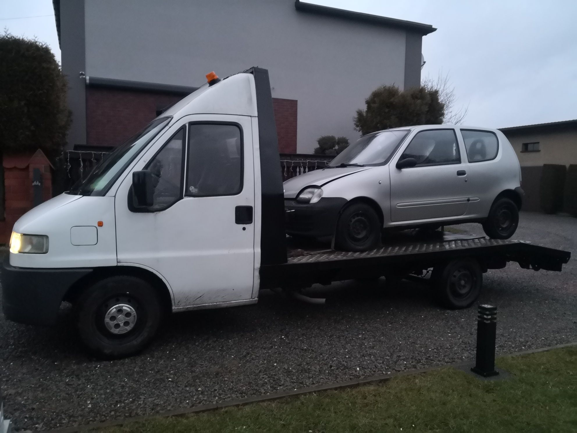 Autolaweta Peugeot Boxer, Kat. B, 1580kg, Wciagarka 5,5T, Ważne opłaty