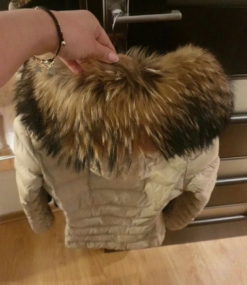 Piękna kurtka z Naturalnym Jenotem