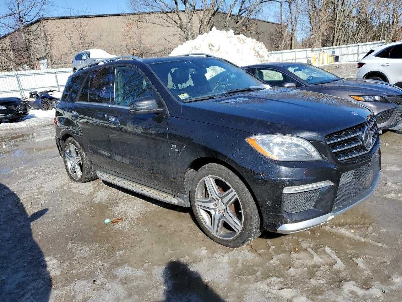 Mercedes-Benz ML63 AMG 5.5 V8 AWD 2015 USA