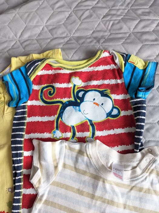 4 szt rampersy 0-3 miesiące