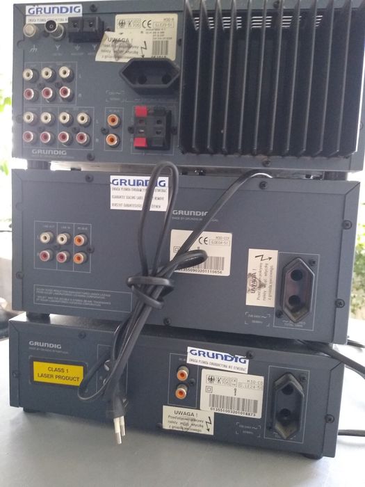 Wieża Grundig bez kolumn.