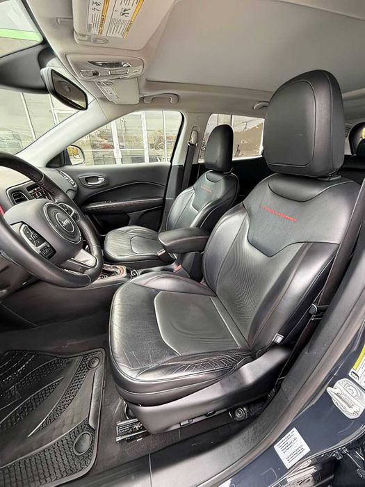 Jeep Compass      2017