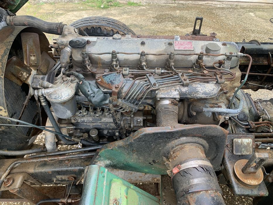 Mitsubishi Fuso c/ Bascula ; motor : 135 hp ref 6 DS 70 A