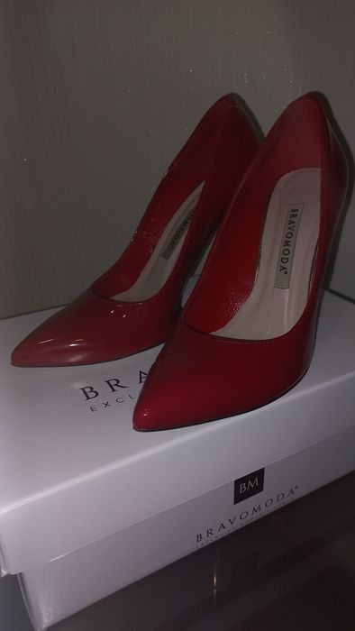 Човники лакові туфлі червоні шкіра лодочки